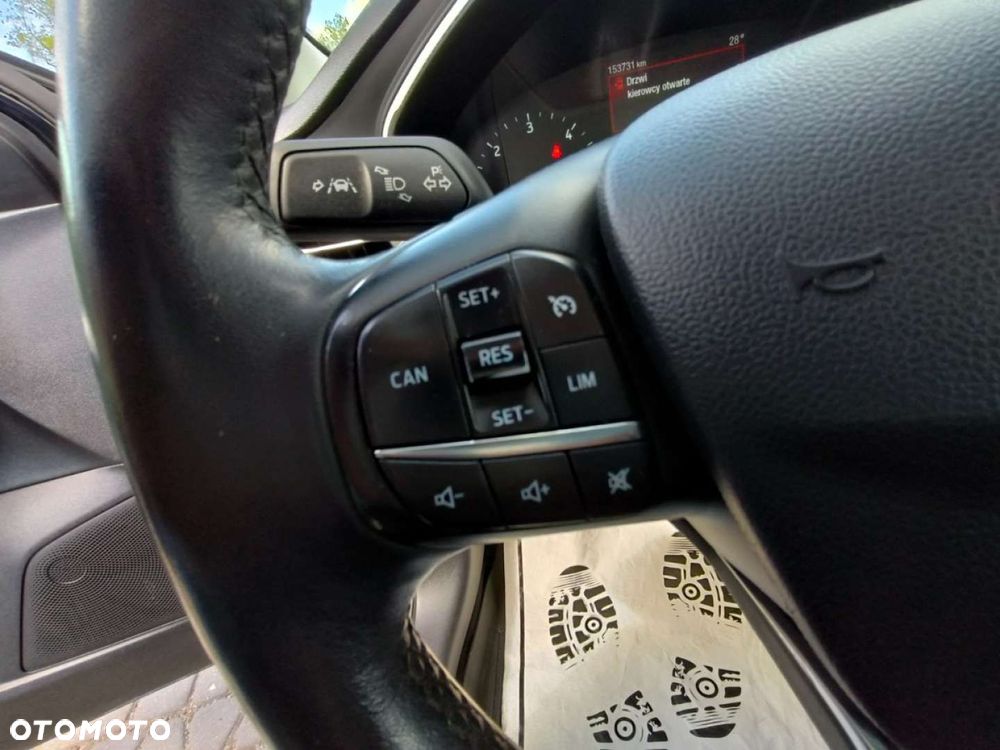 Ford Focus - 13