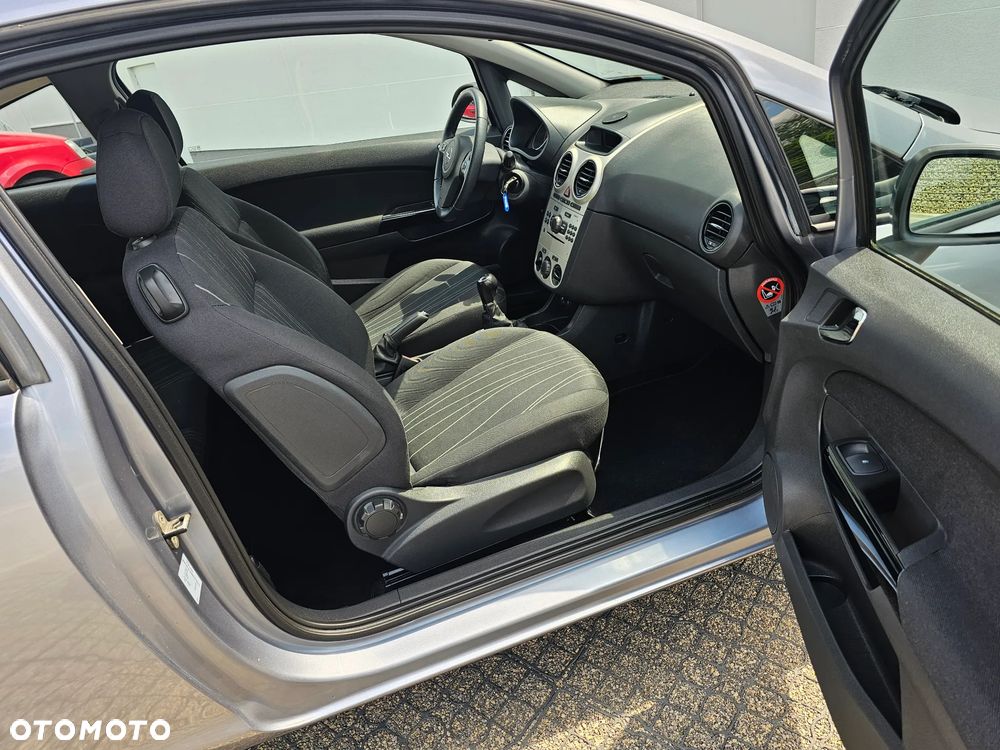 Opel Corsa 1.2 16V - 34
