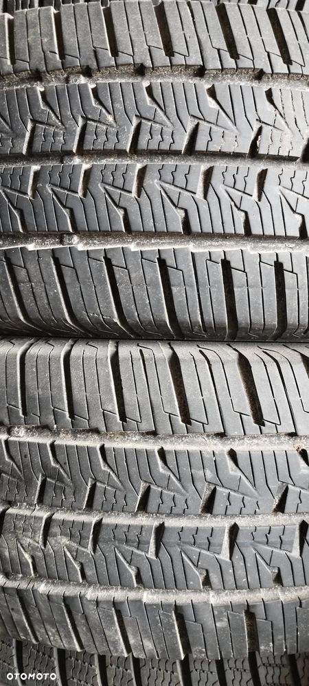 225/75/16c cobtinental vancontact 4season - 1