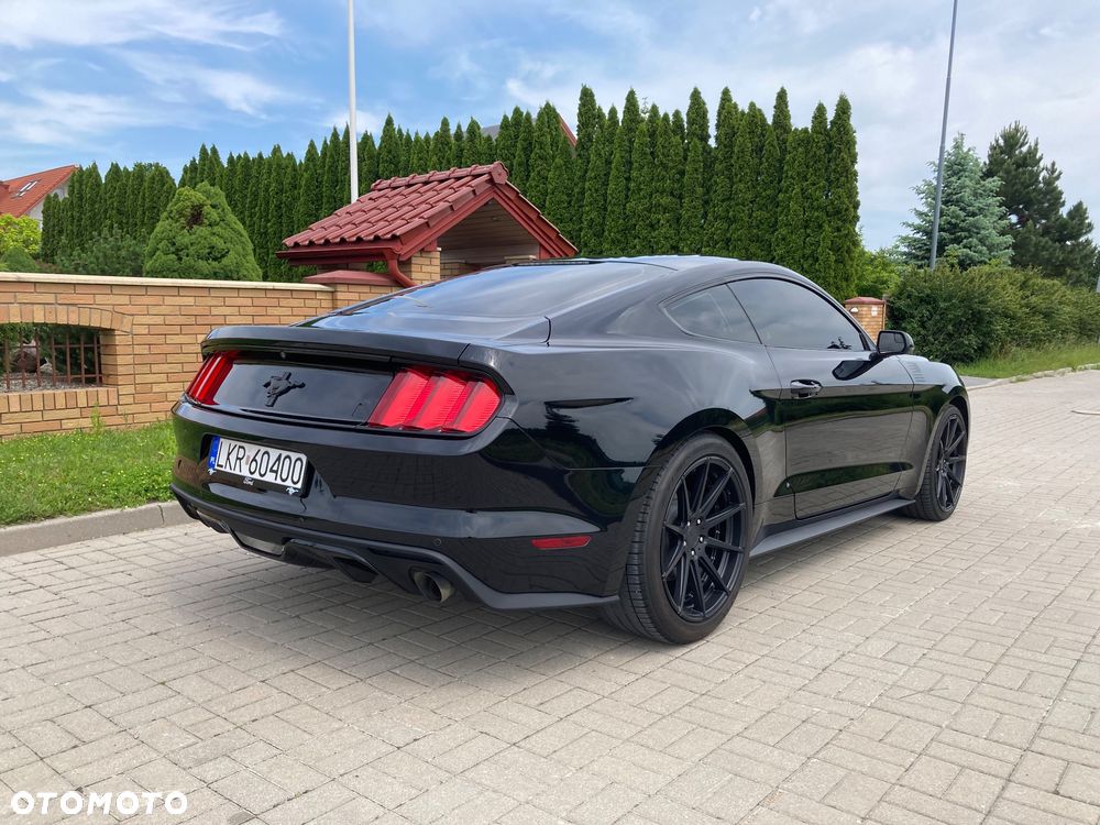 Ford Mustang 3.7 V6 - 5