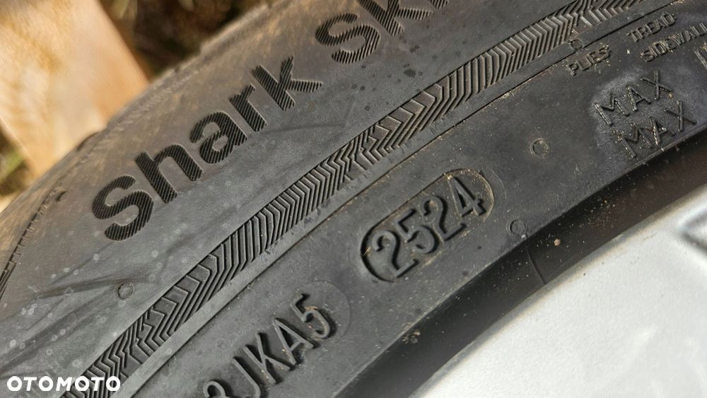 felgi vw tiguan 6.5x17" et38 5na071497 opony uniroyal 215/65 r17 m+s - 11