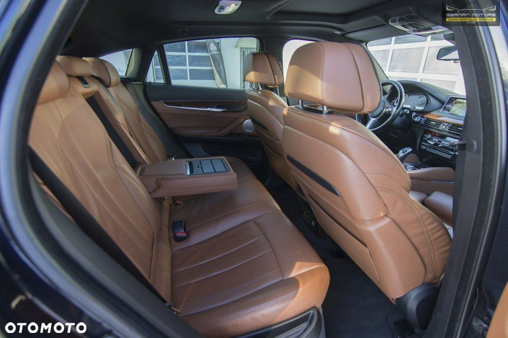 BMW X6 xDriveM50d - 28