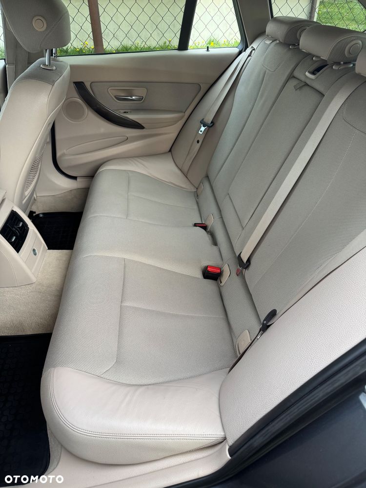 BMW Seria 3 - 8