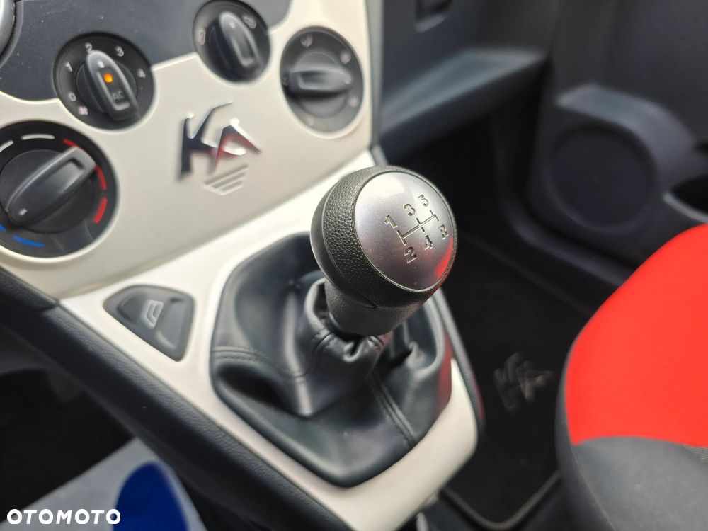 Ford KA 1.2 Titanium+ - 25