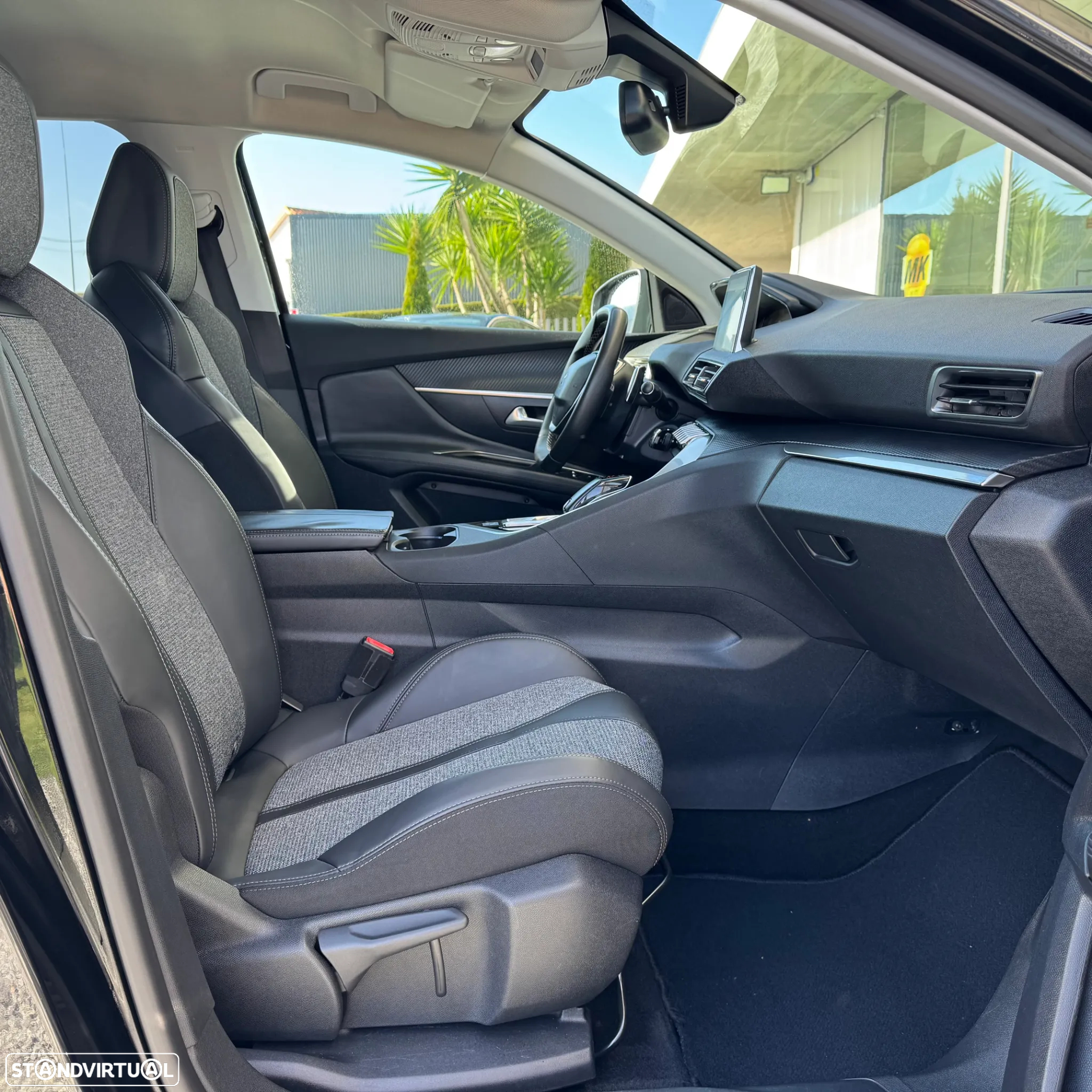 Peugeot 3008 1.6 BlueHDi Style EAT6 - 21