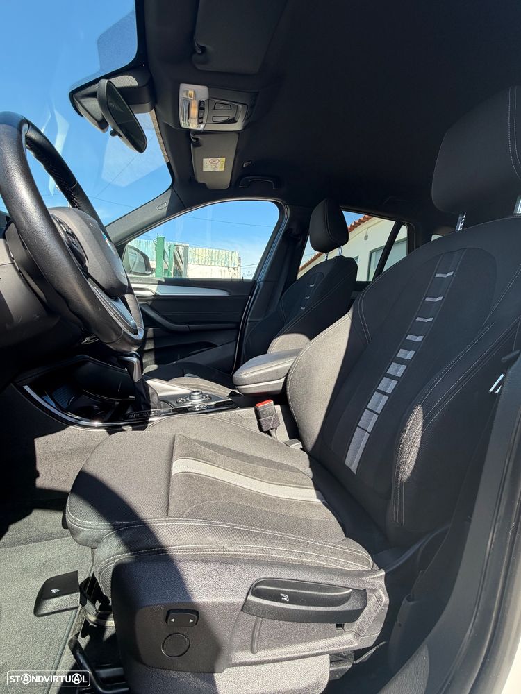 BMW X1 18 d sDrive Auto Line Sport - 13