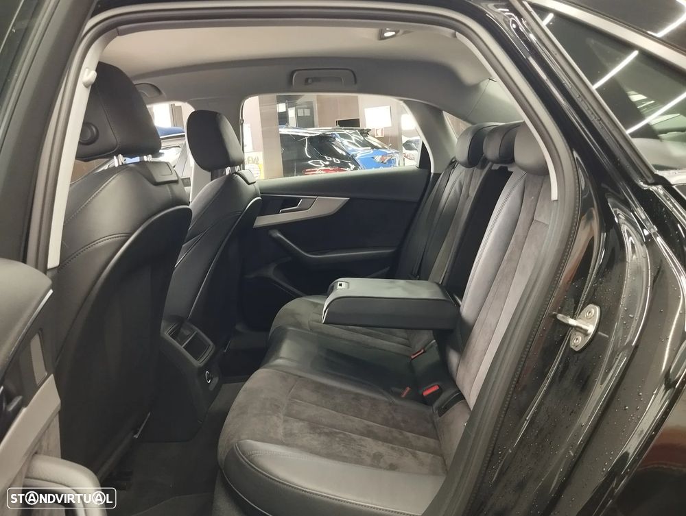 Audi A4 40 TDI S tronic - 12