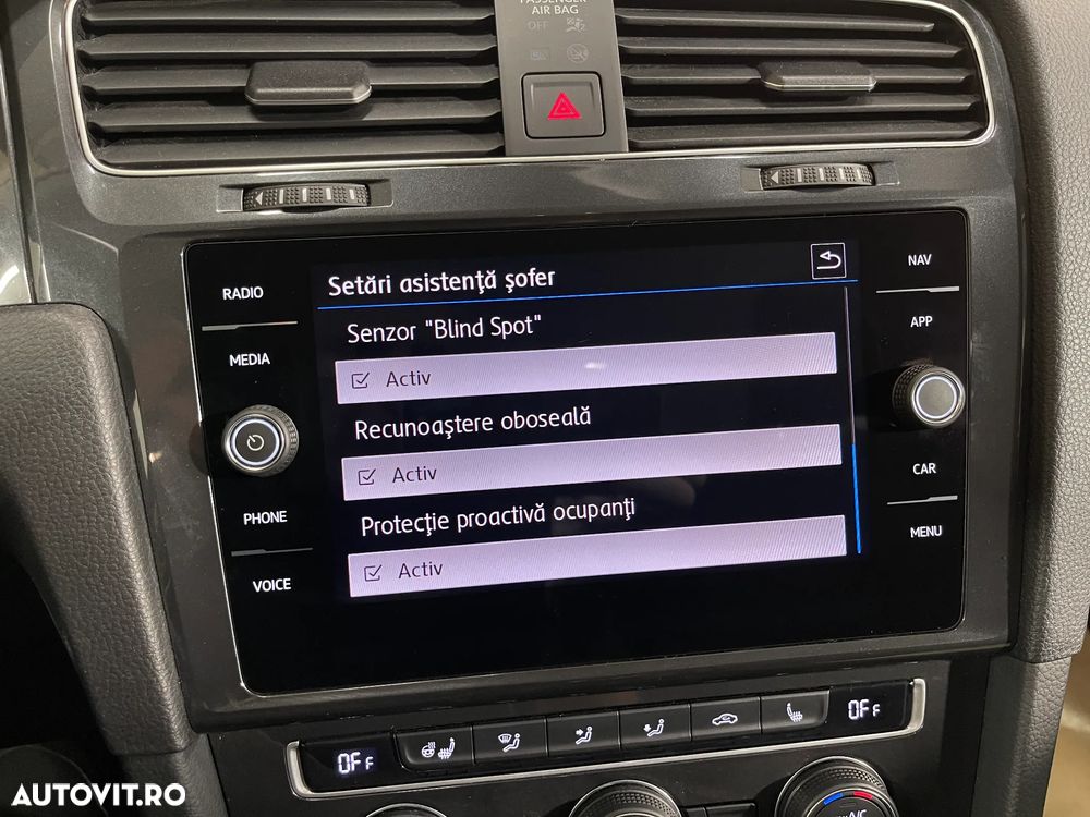 Volkswagen Golf 1.5 TSI Comfortline - 19
