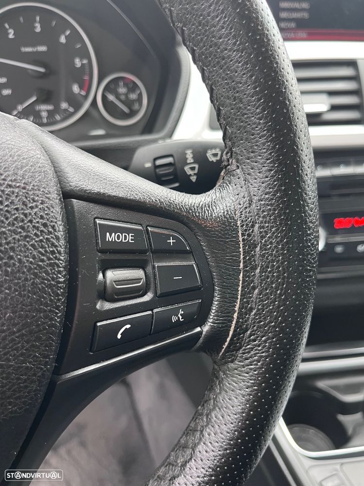 BMW 320 d Touring Aut. Sport Line - 31