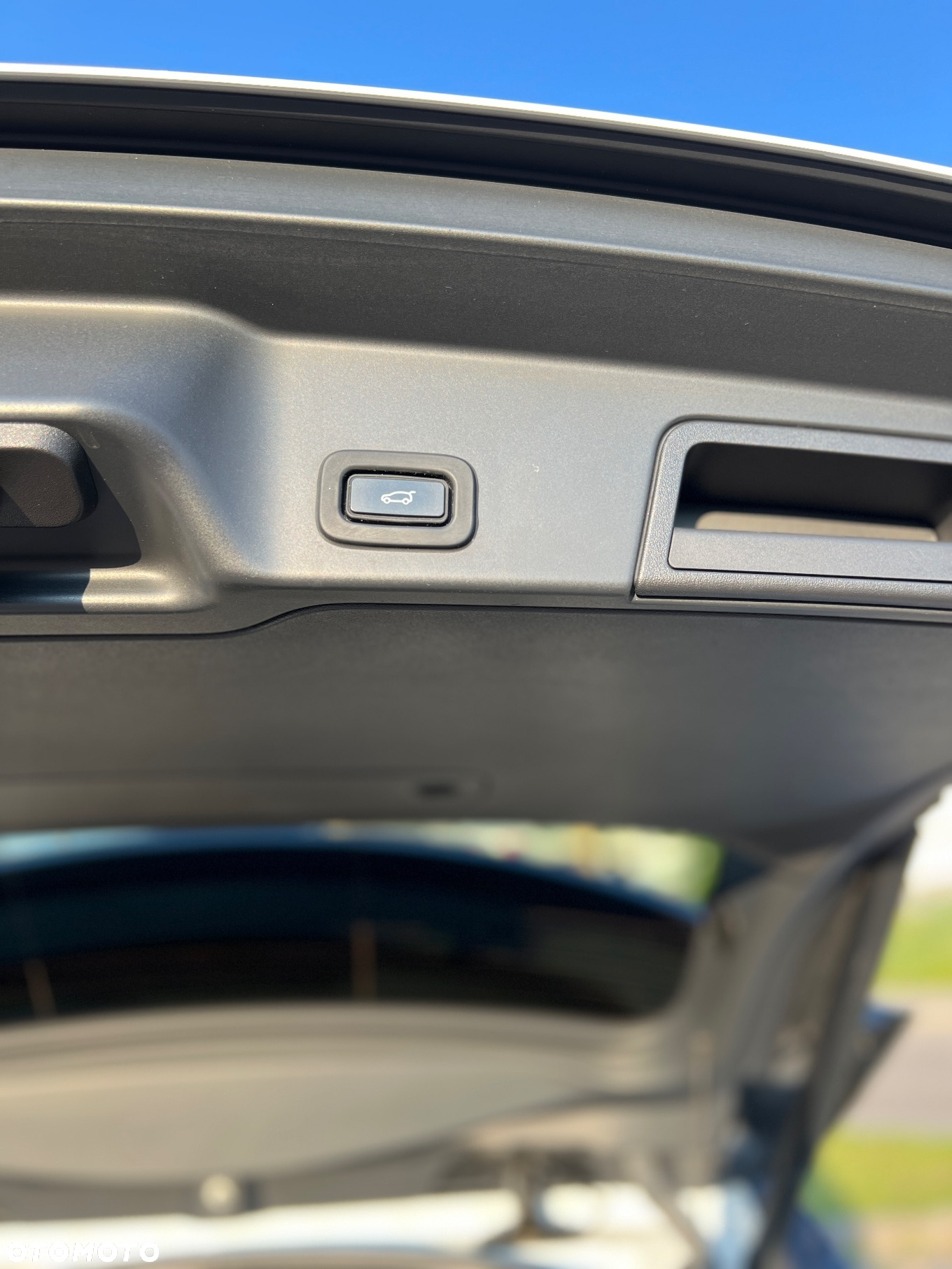 Land Rover Range Rover Evoque - 12