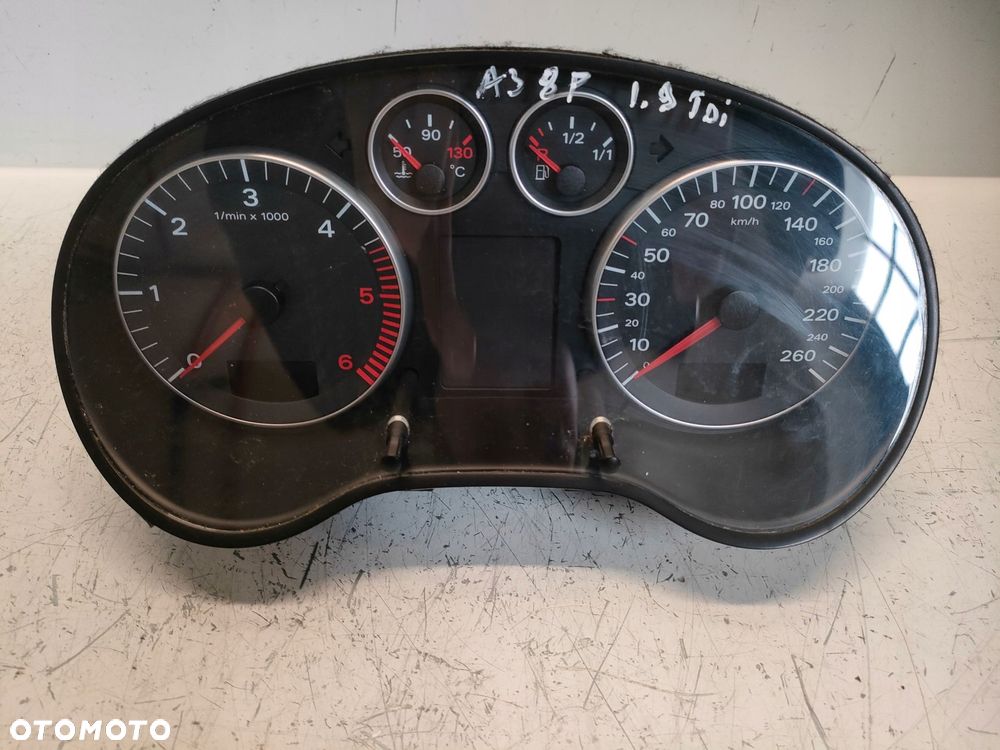 AUDI A3 8P 1.9 TDI 3-DRZWI 03- LICZNIK ZEGARY 8P0920900B - 2