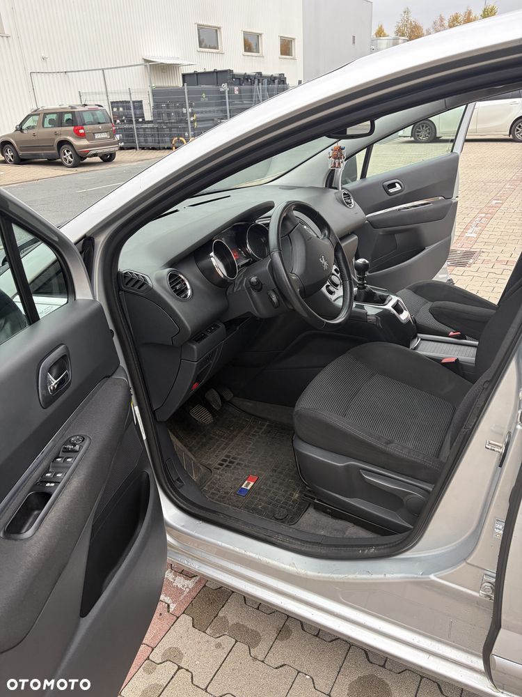 Peugeot 5008 - 6