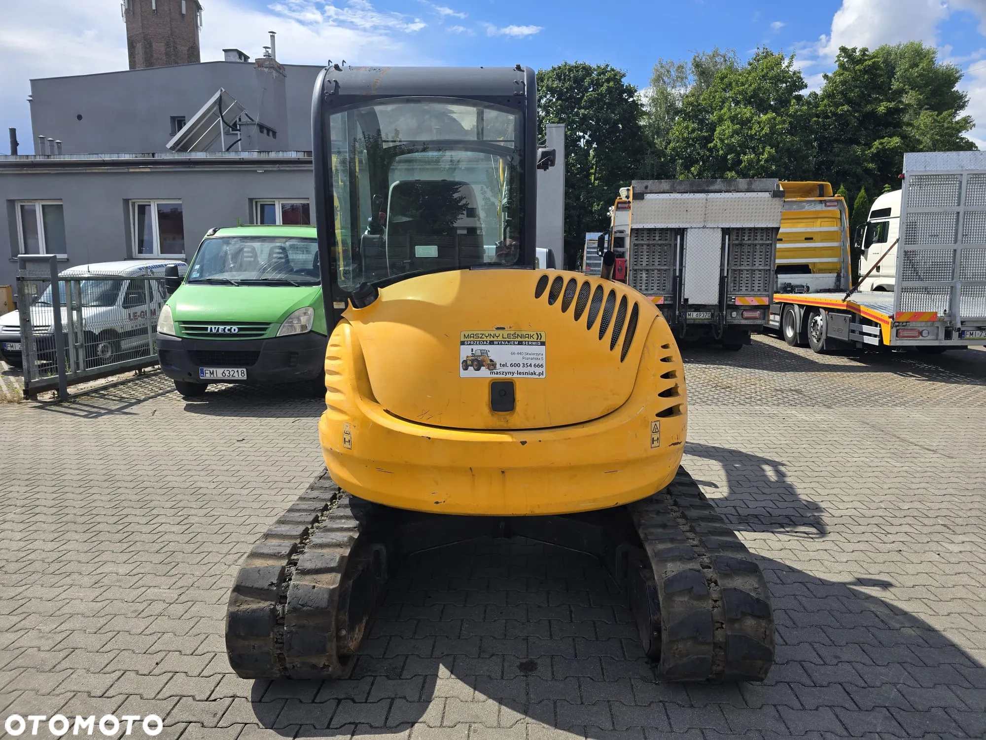 JCB 8050 - 4