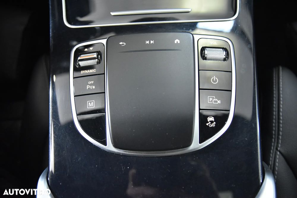 Mercedes-Benz GLC Coupe 300 e 4MATIC - 18