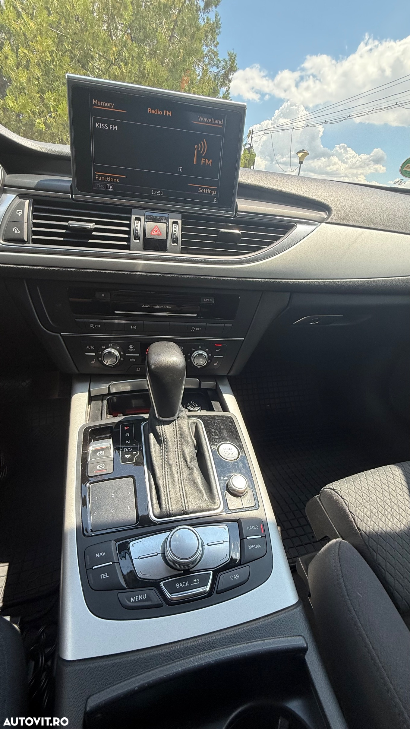 Audi A6 Avant 2.0 TDI Ultra S tronic - 12