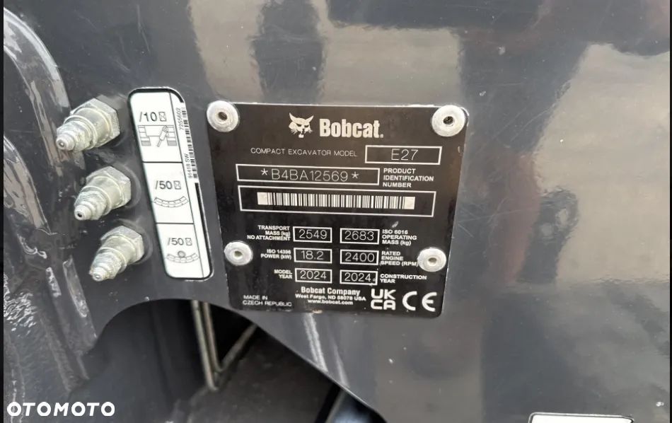 Bobcat E27 - 10