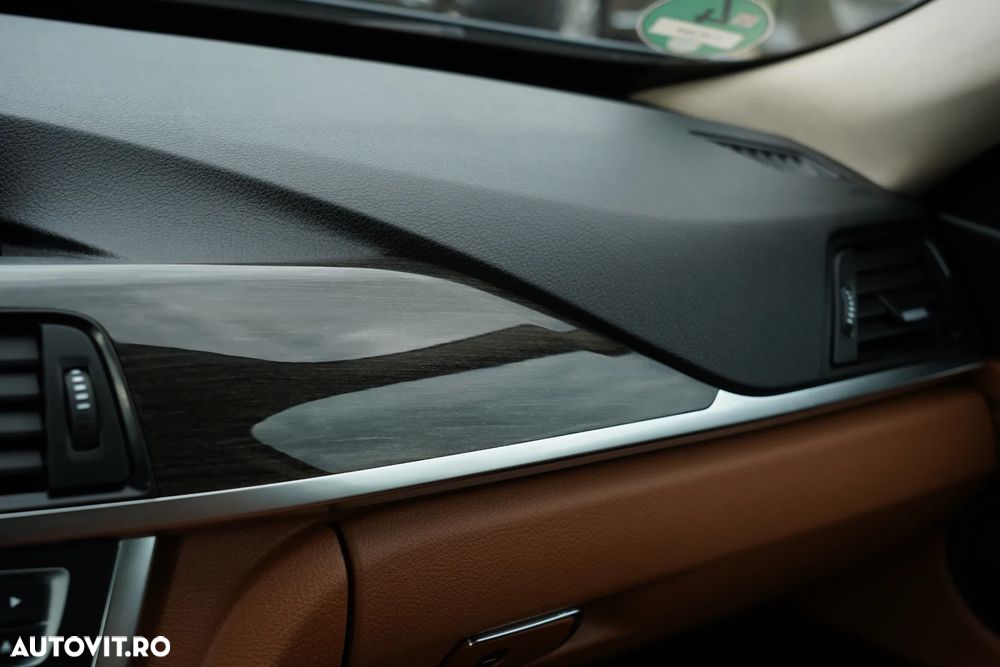 BMW Seria 3 320d Aut. Blue Performance Luxury Line - 40