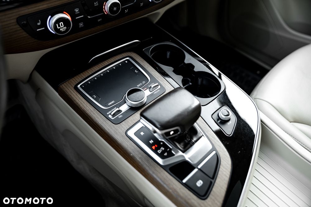 Audi Q7 - 33