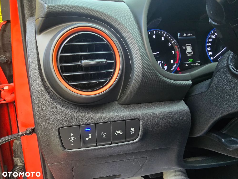 Hyundai Kona 1.6 T-GDI DCT 4WD Premium - 18