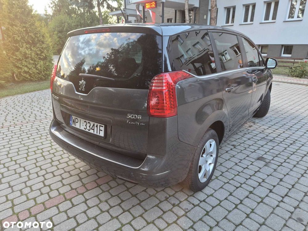 Peugeot 5008 - 4