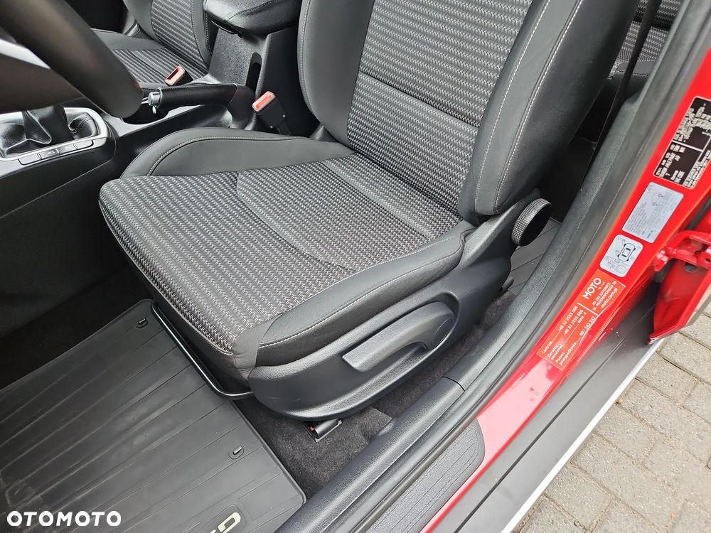 Kia XCeed 1.5 T-GDI M - 13