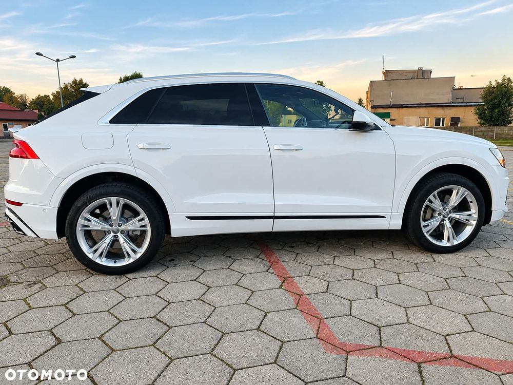 Audi Q8 2019 photo 5