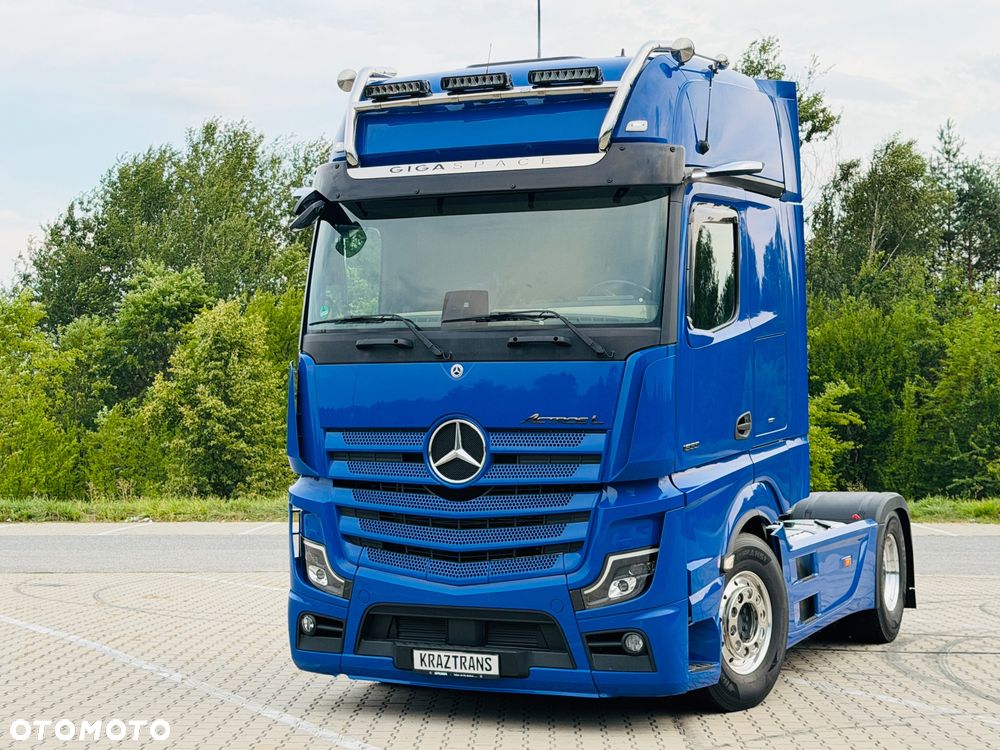 Mercedes-Benz Actros L 1853 Giga Space style Line pełna opcja, masaże, cały na poduszkach, full Led, hydraulika, z Niemiec 2022/23 - 4