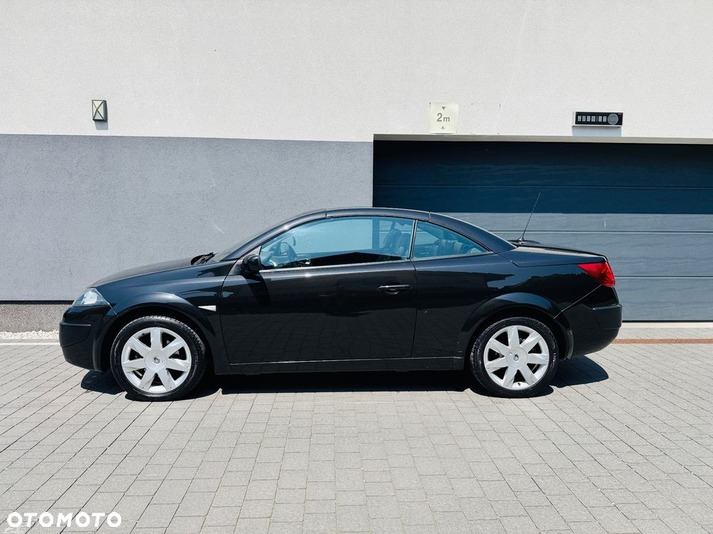 Renault Megane dCi 110 FAP Coupe Dynamique - 6