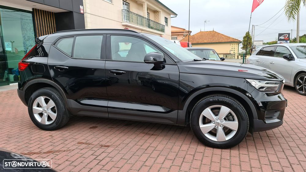 Volvo XC 40 1.5 T2 Momentum Plus - 7