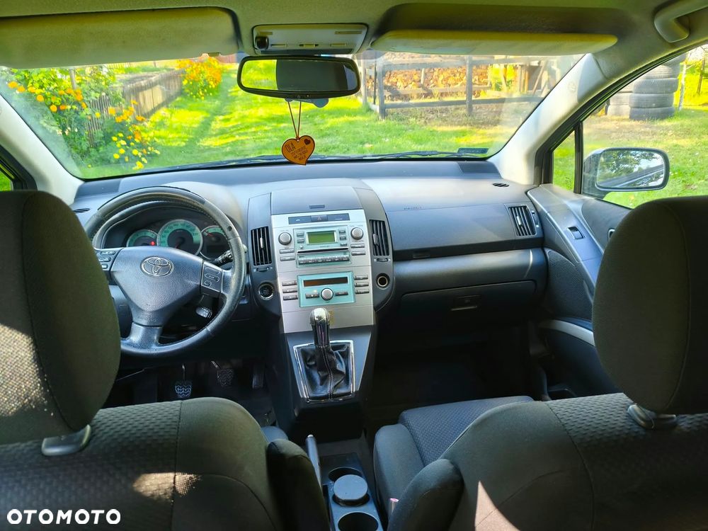 Toyota Corolla Verso 2.0 D-4D Sol 7os - 4