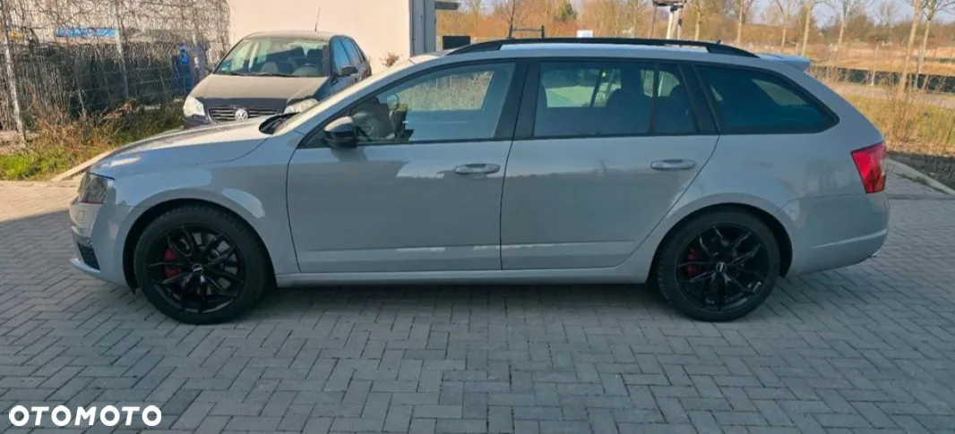 Skoda Octavia Combi 2.0 TSI (Green tec) RS - 3