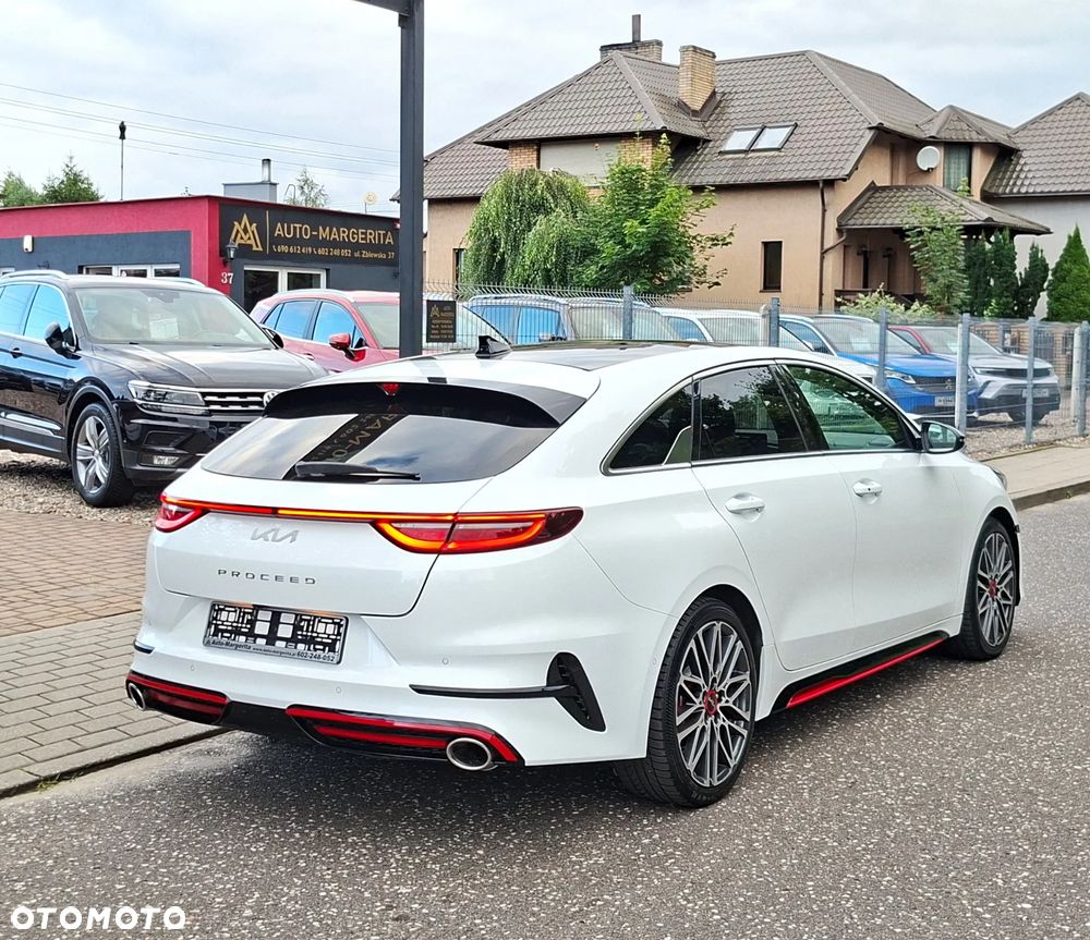 Kia ProCeed 1.6 T-GDI DCT7 OPF GT - 10