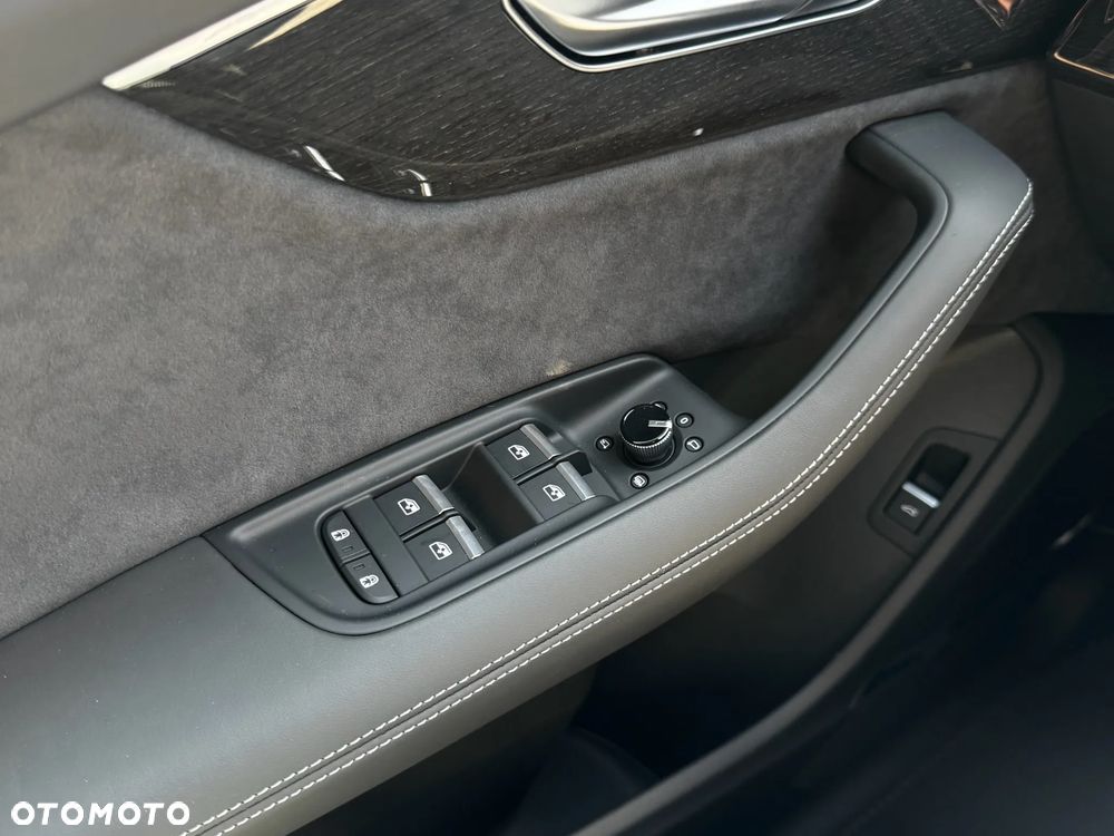 Audi Q7 TDI mHEV 210 kW Quattro S Line Tiptr - 14