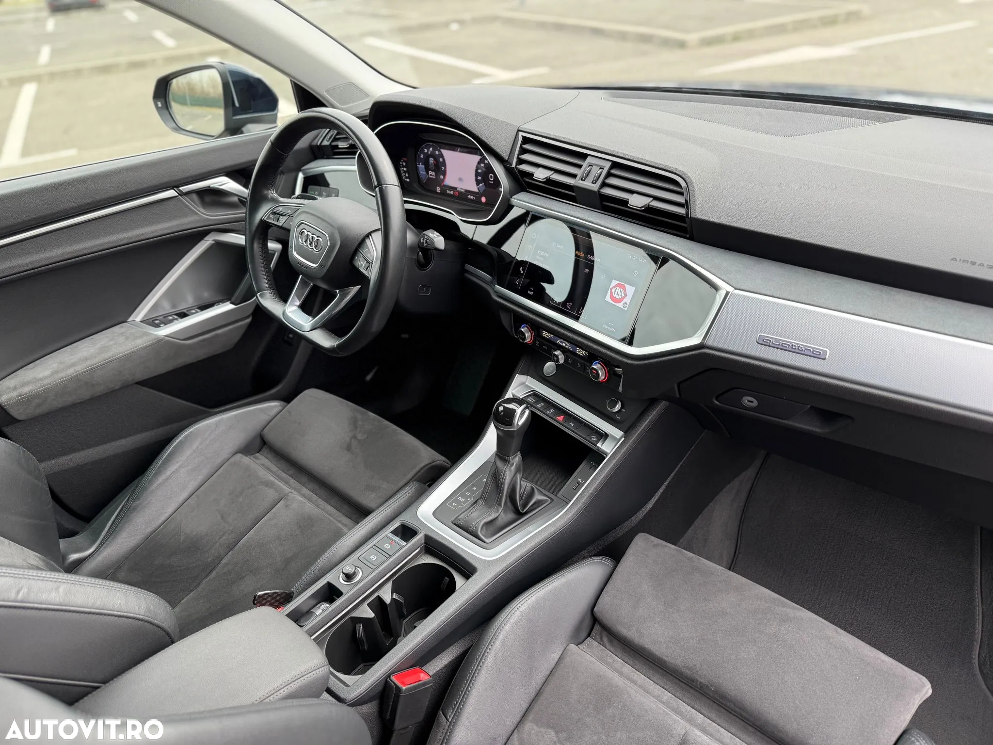 Audi Q3 2.0 40 TFSI S tronic quattro - 17