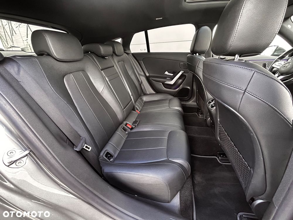 Mercedes-Benz CLA 200 d 8G-DCT Edition 2021 - 8