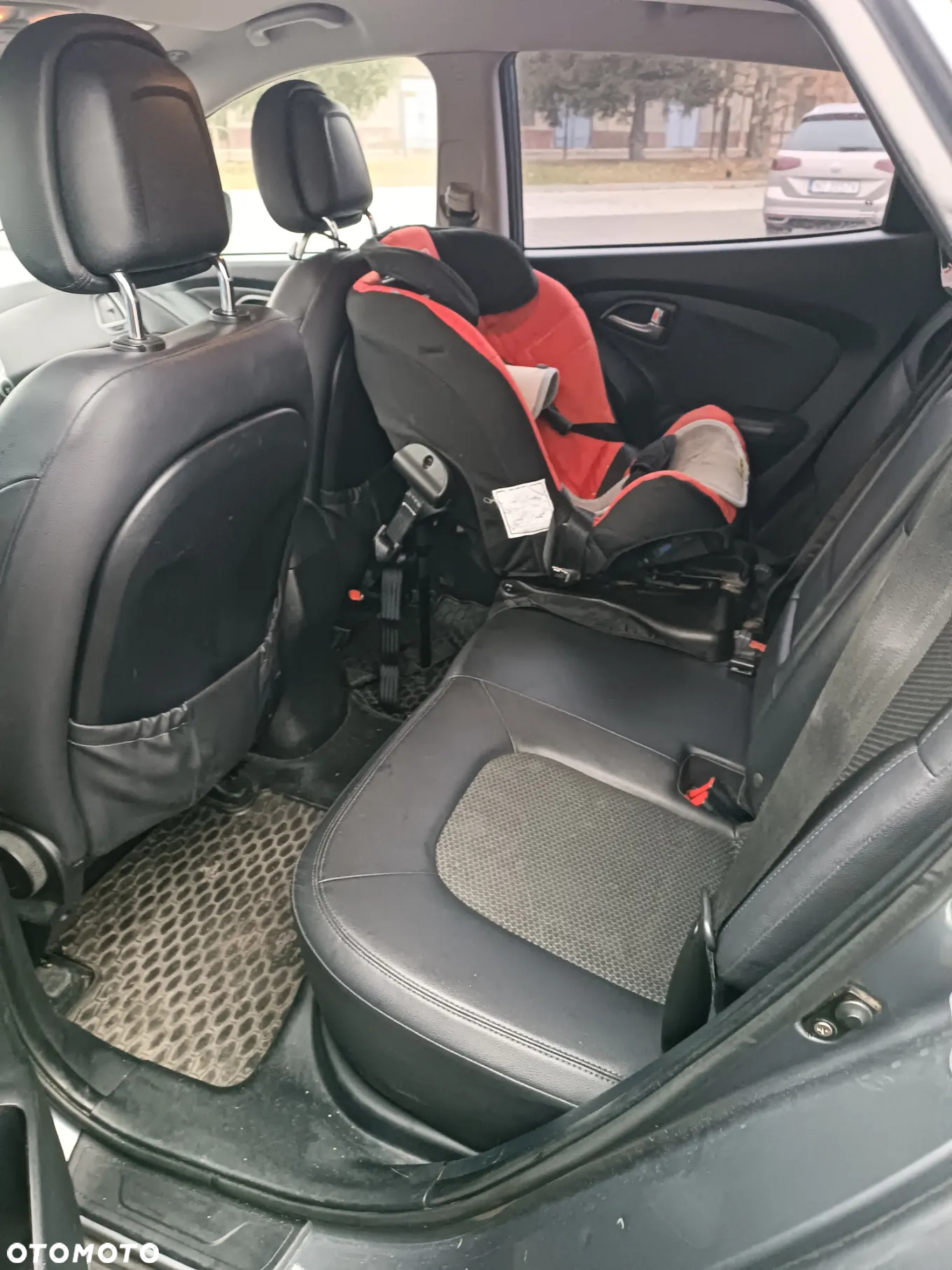 Hyundai ix35 1.7 CRDi Comfort 2WD - 12