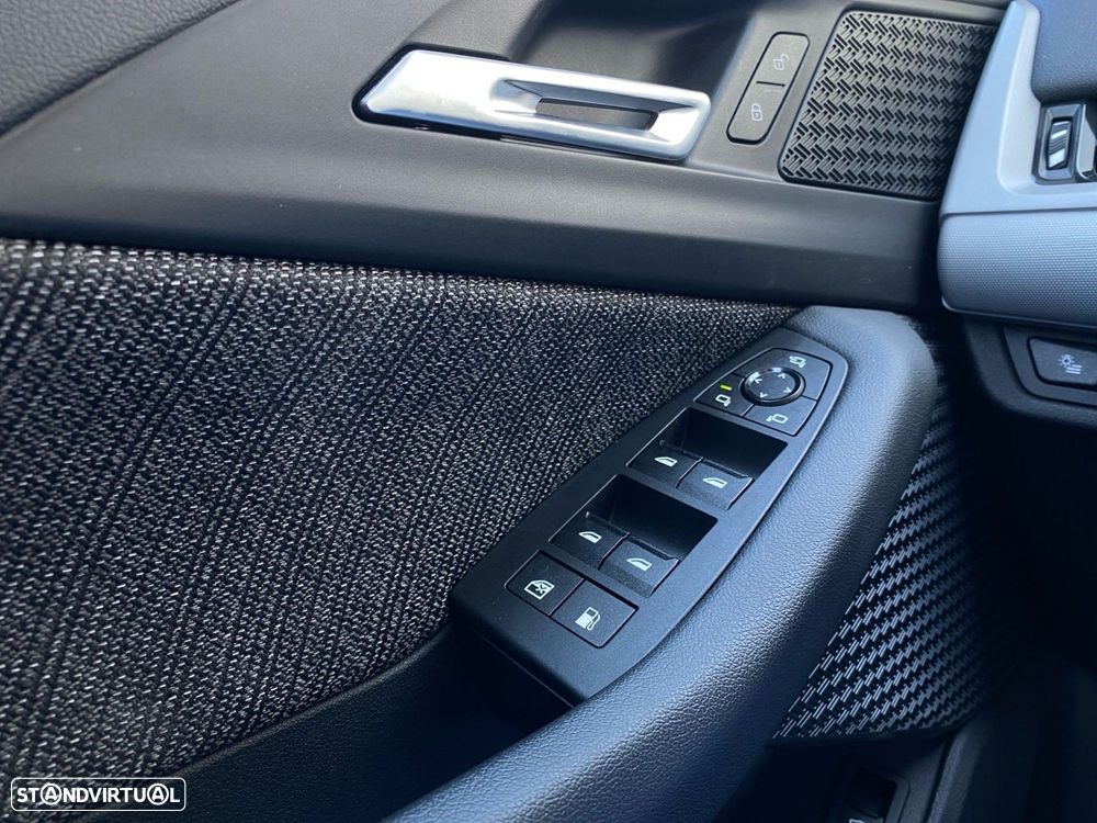 BMW 225xe Active Tourer e xDrive - 13