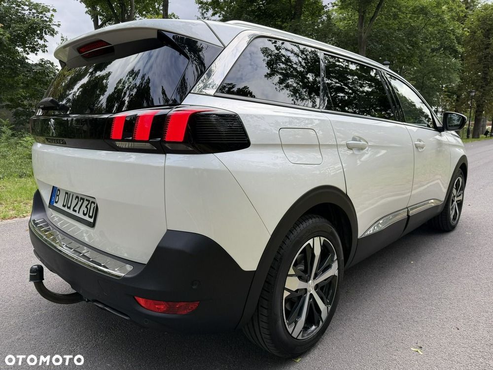 Peugeot 5008 - 10