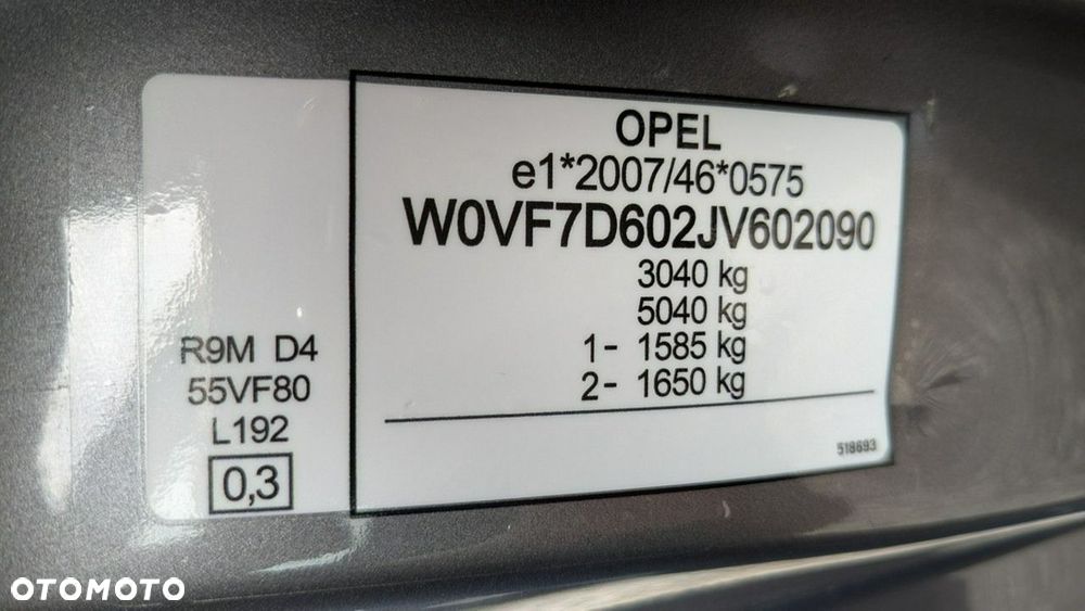 Opel Vivaro - 24