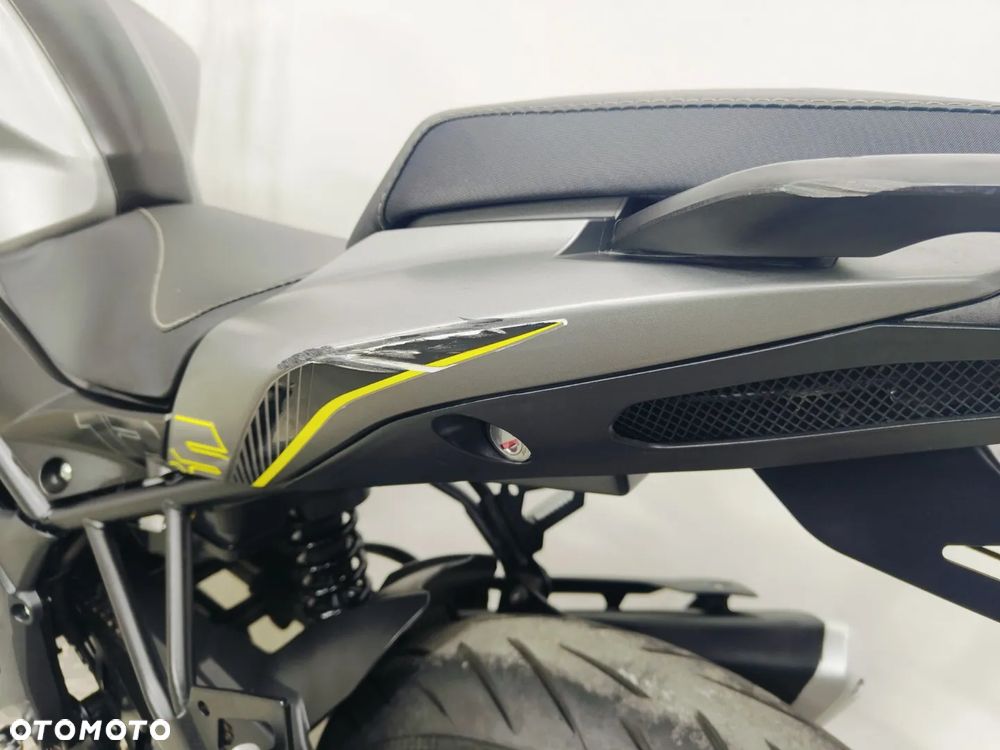 Benelli BN 125 - 25