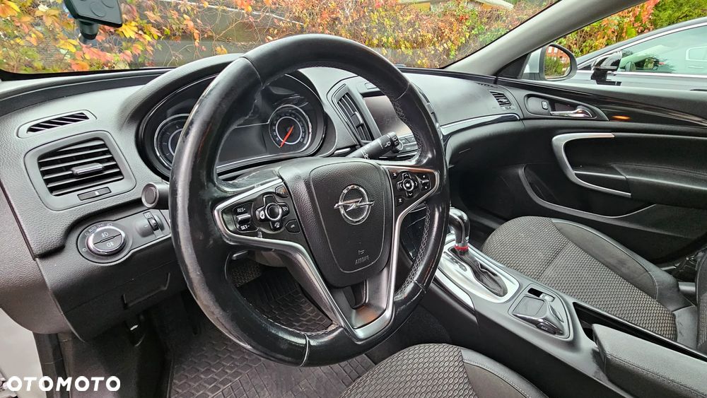 Opel Insignia CT 2.0 CDTI 4x4 - 11