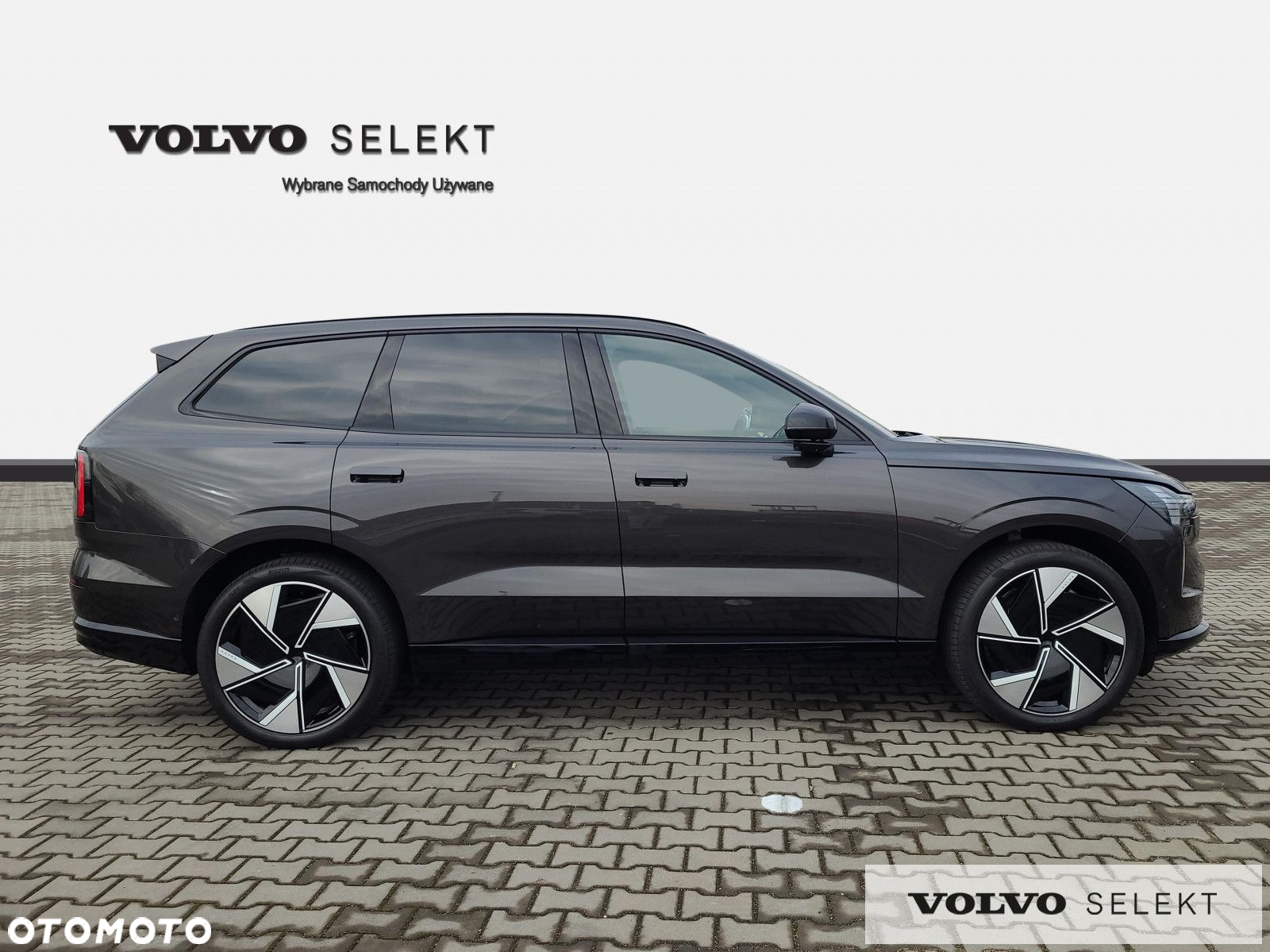 Volvo EX90 - 5