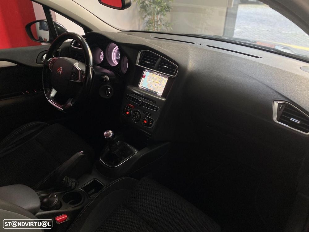 Citroën C4 1.6 BlueHDi Live - 21