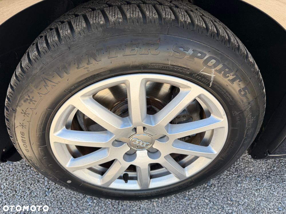 Audi A4 Avant 2.0 TDI ultra DPF Attraction - 31