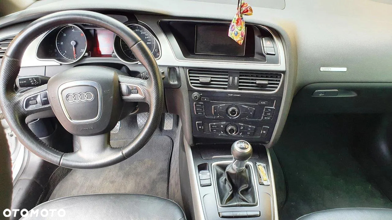Audi A5 Cabrio 2.0 TDI DPF - 9