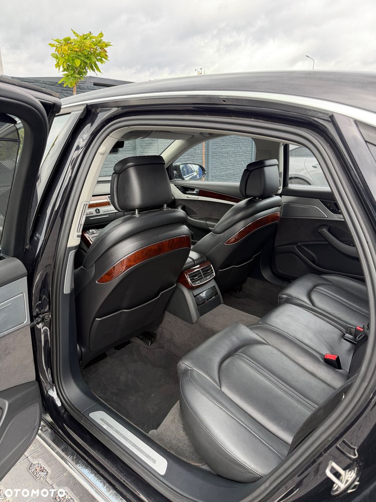 Audi A8 4.2 TDI Quattro - 9