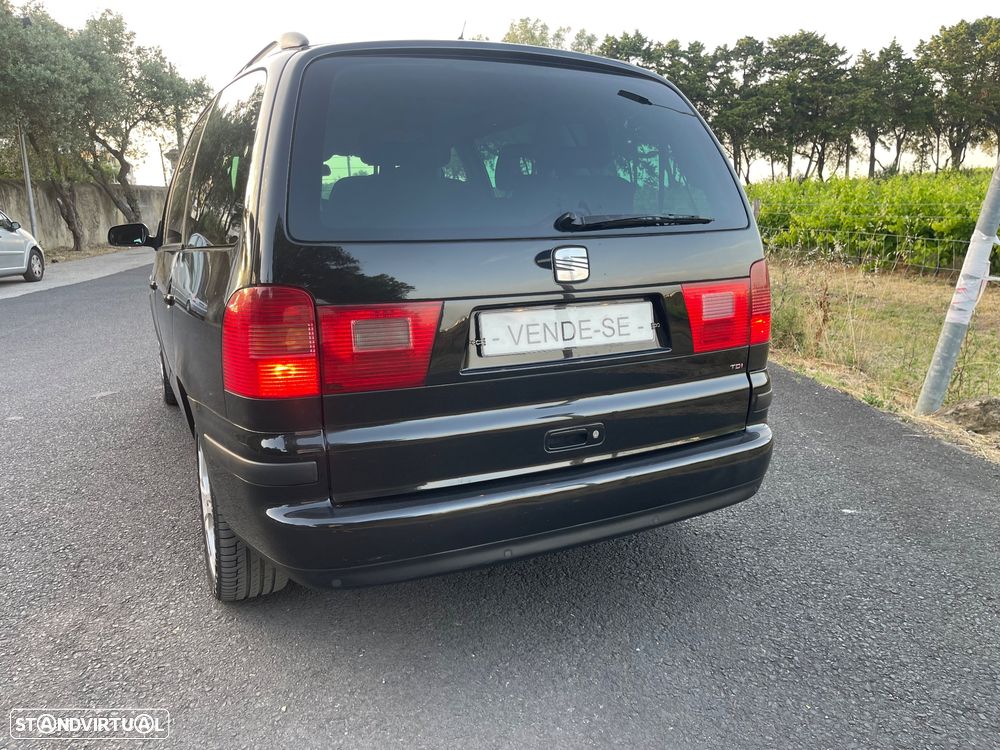 SEAT Alhambra 1.9 TDI Signo - 4