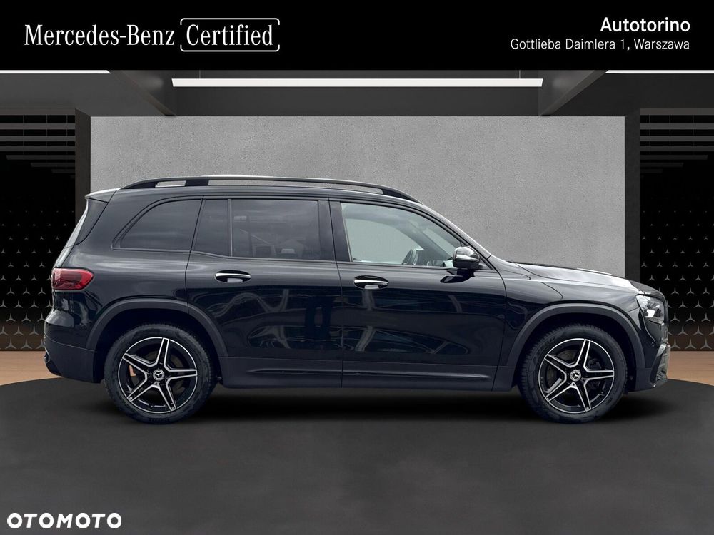 Mercedes-Benz GLB - 7