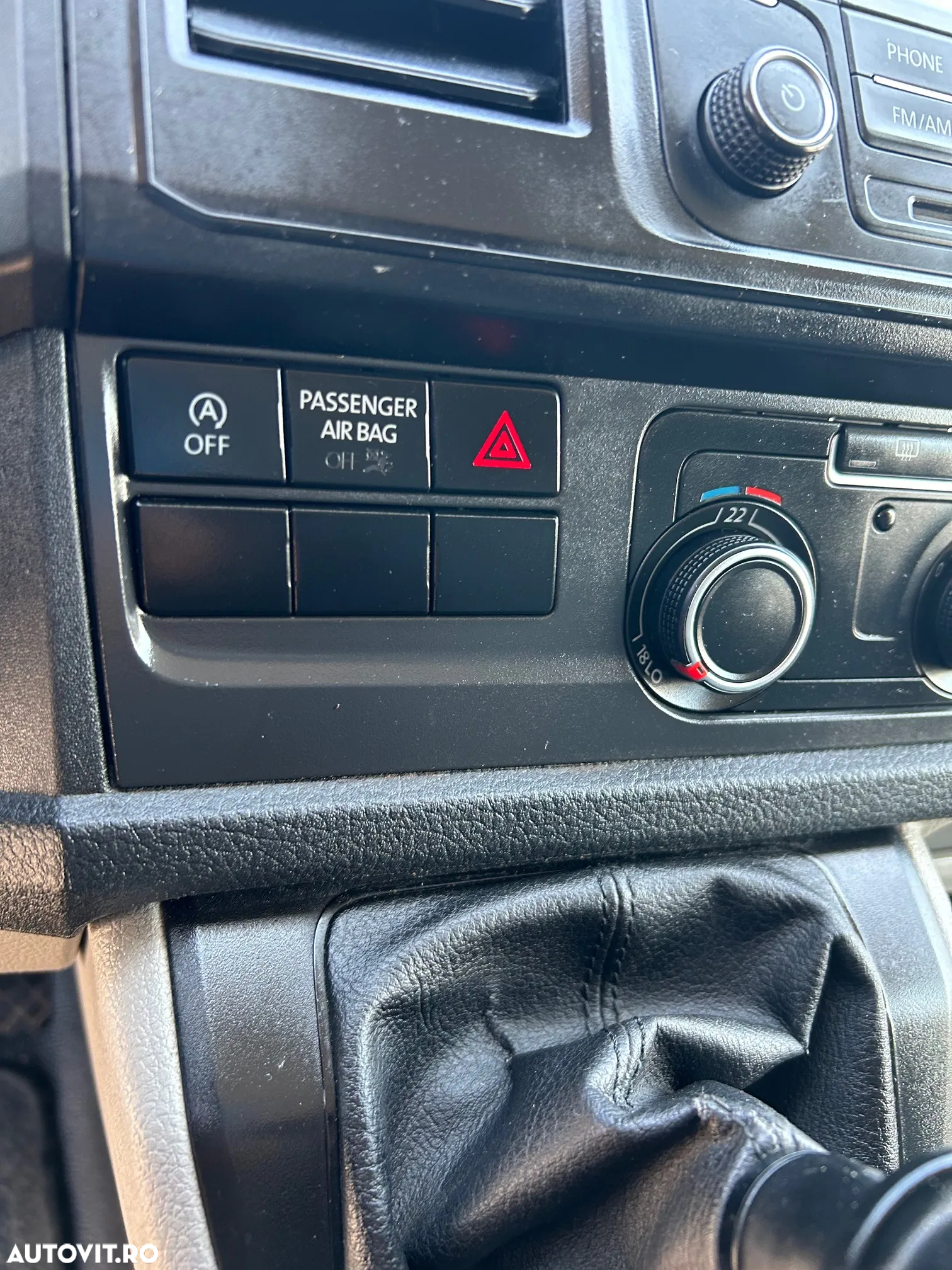 Volkswagen Transporter - 12