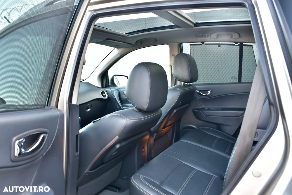 Renault Koleos dCi 150 FAP 4x4 Aut. Night and Day - 12